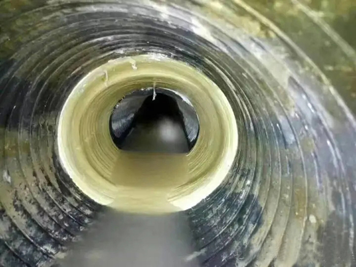 和林格尔内衬修复法通常适用于哪些类型的断面管道